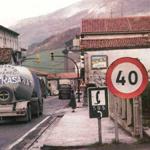 Revista Tr�fico. Kil�metro a kil�metro. Pamplona - Tolosa - San Sebasti�n - Ir�n